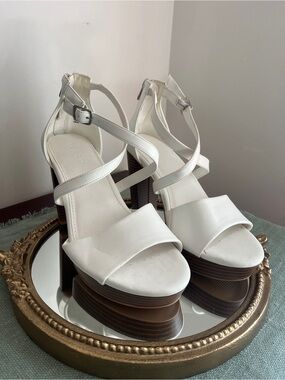 torrid White Strappy Platform Block Heel Sandals with Wood-Effect Heel